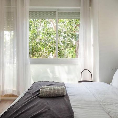 Big Apartment Next To Gordon Beach Plus Free Parking Tel Aviv-Jaffa Exterior foto